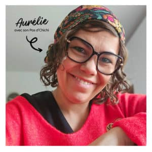 Aurélie avec son Pas d'Chichi, l'alternative à la perruque avec ses propres cheveux !