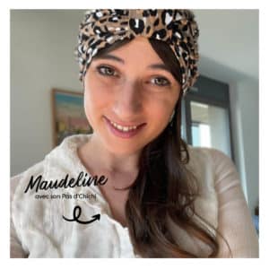 Cancer et perte de cheveux : peut-on garder ses cheveux pendant la chimiothérapie ? Maudeline a trouvé une réponse grâce au Pas d’Chichi, une prothèse capillaire partielle confectionnée à partir de ses propres cheveux. Une solution qui lui a permis de se retrouver, sans compromis sur le confort ni sur l’esthétique. Son témoignage dans cet article.