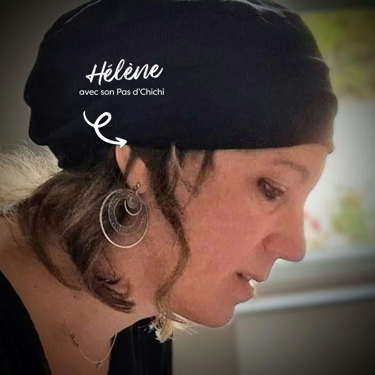 Face à la perte de ses cheveux pendant la chimiothérapie, Hélène redoutait le regard de ses enfants. Elle raconte comment son Pas d’Chichi l’aide à rester elle-même.